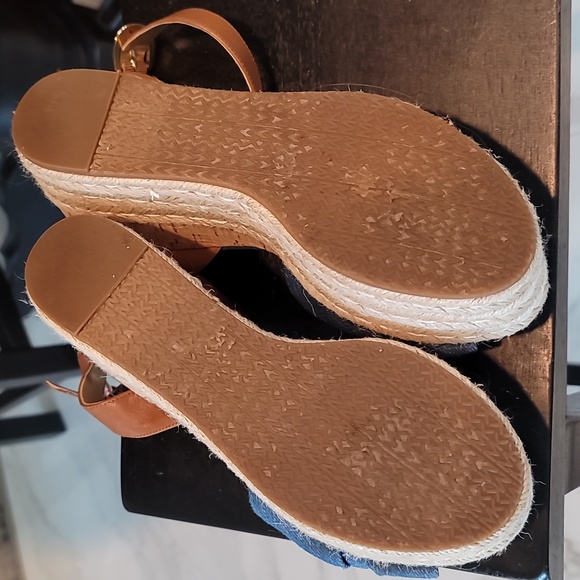 Denim Micheal Kors denim wedges - Picture 3 of 3